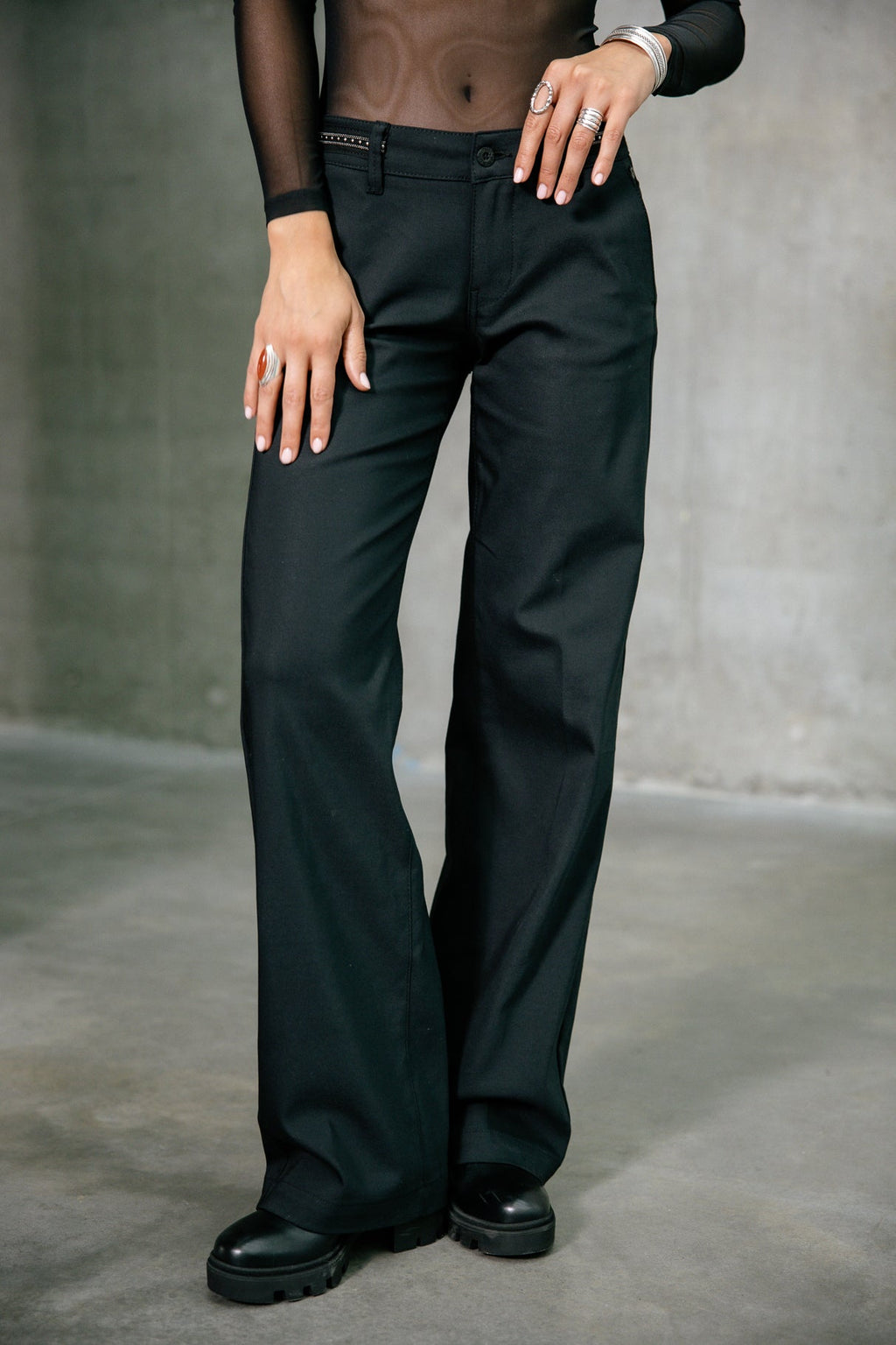 Pantalon Agatha Negro