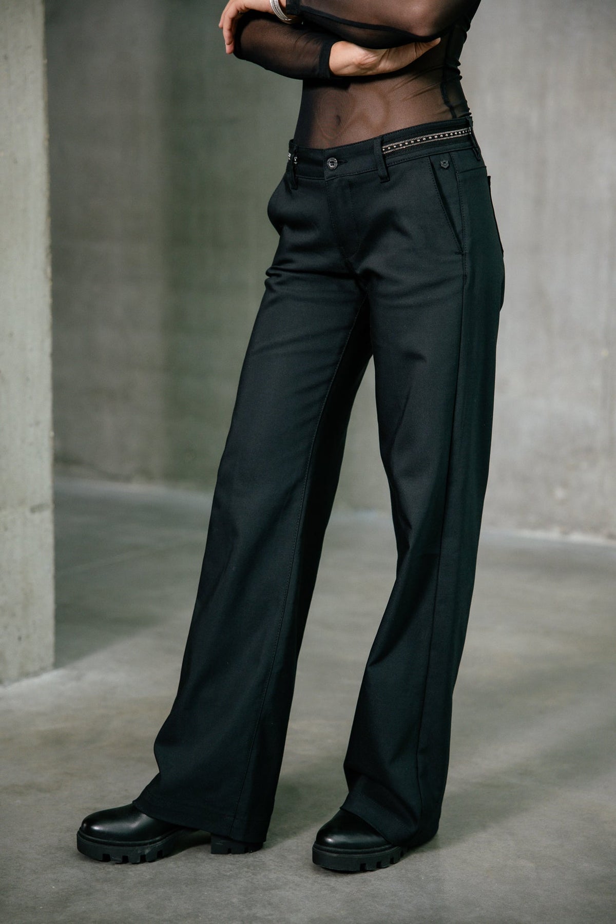 Pantalon Agatha Negro