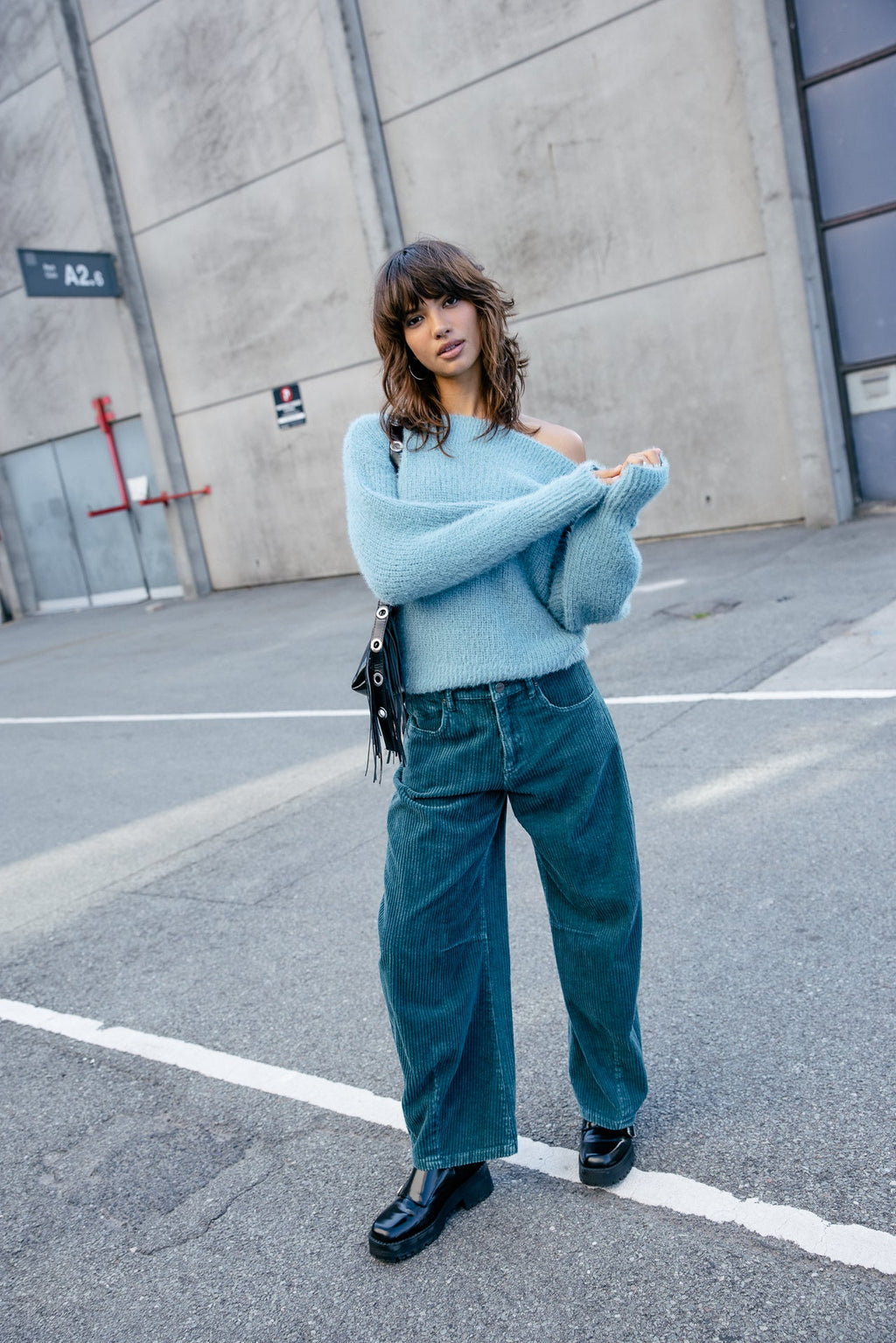 Pantalon April de Pana Azul Petróleo