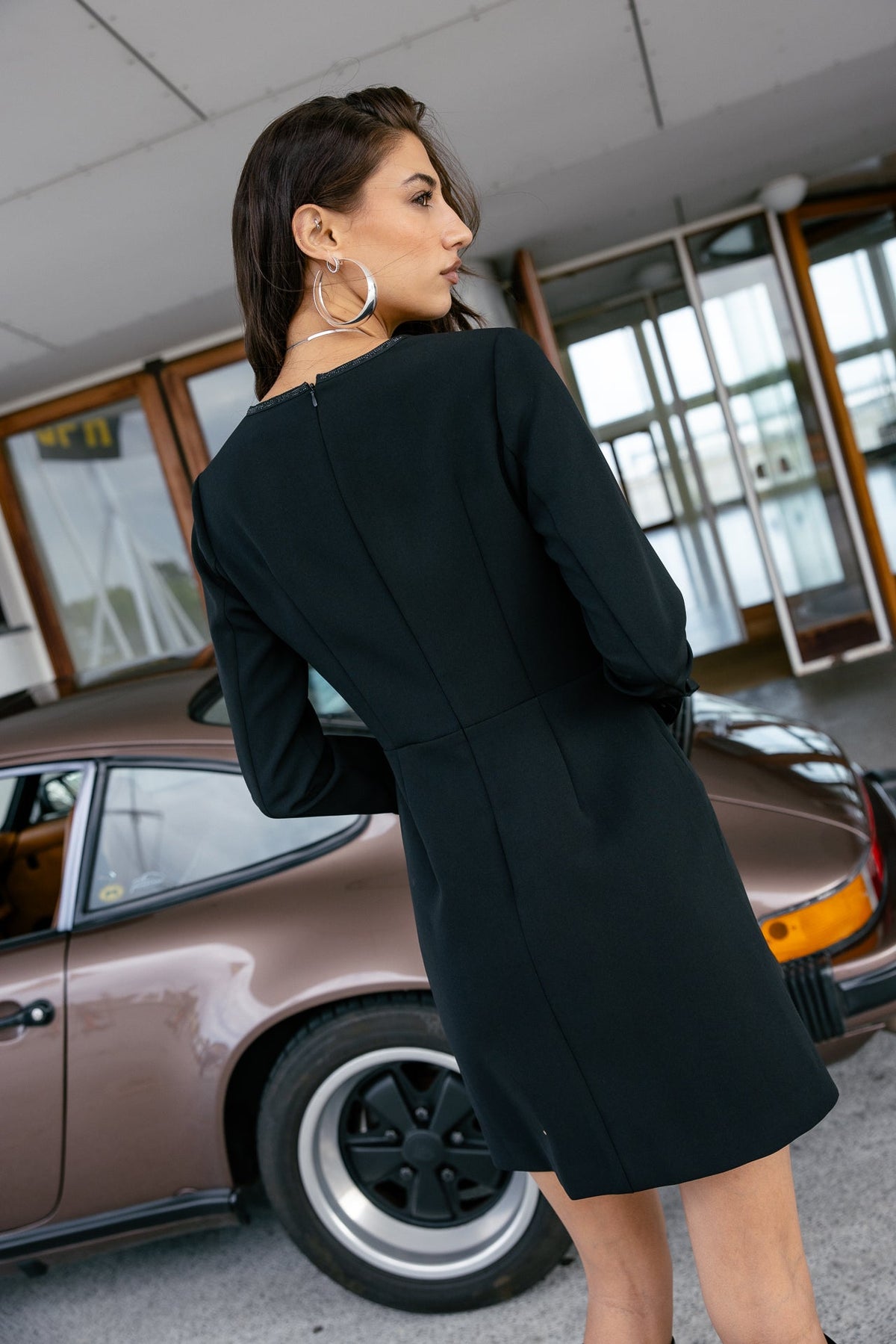 Vestido Rostia Negro con Encaje