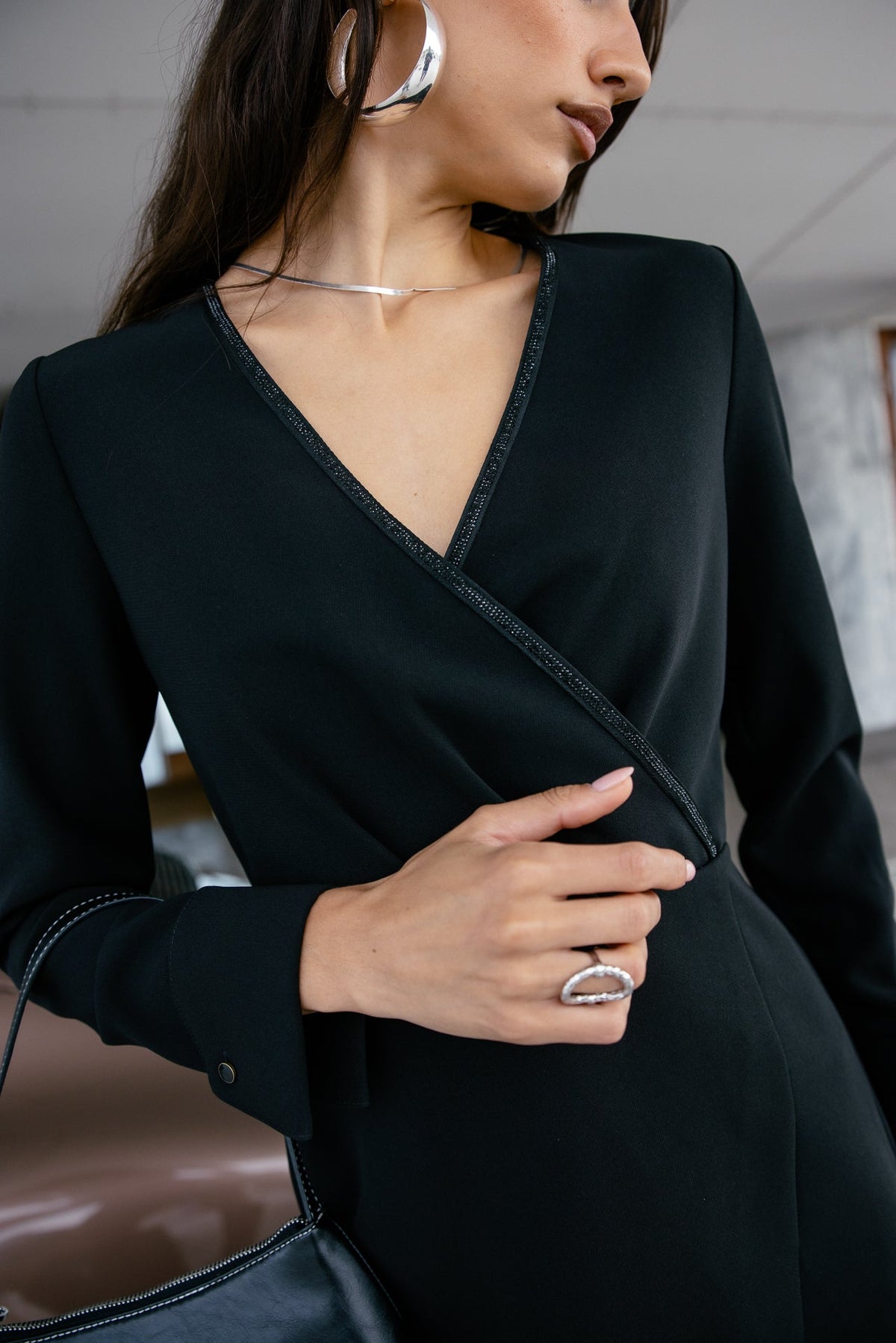 Vestido Rostia Negro con Encaje