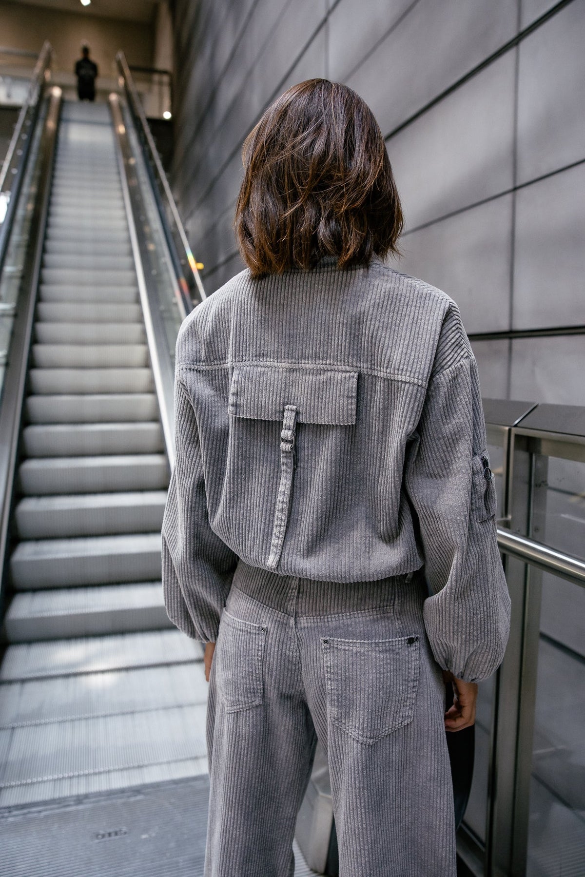 Chaqueta Virama de Pana Gris