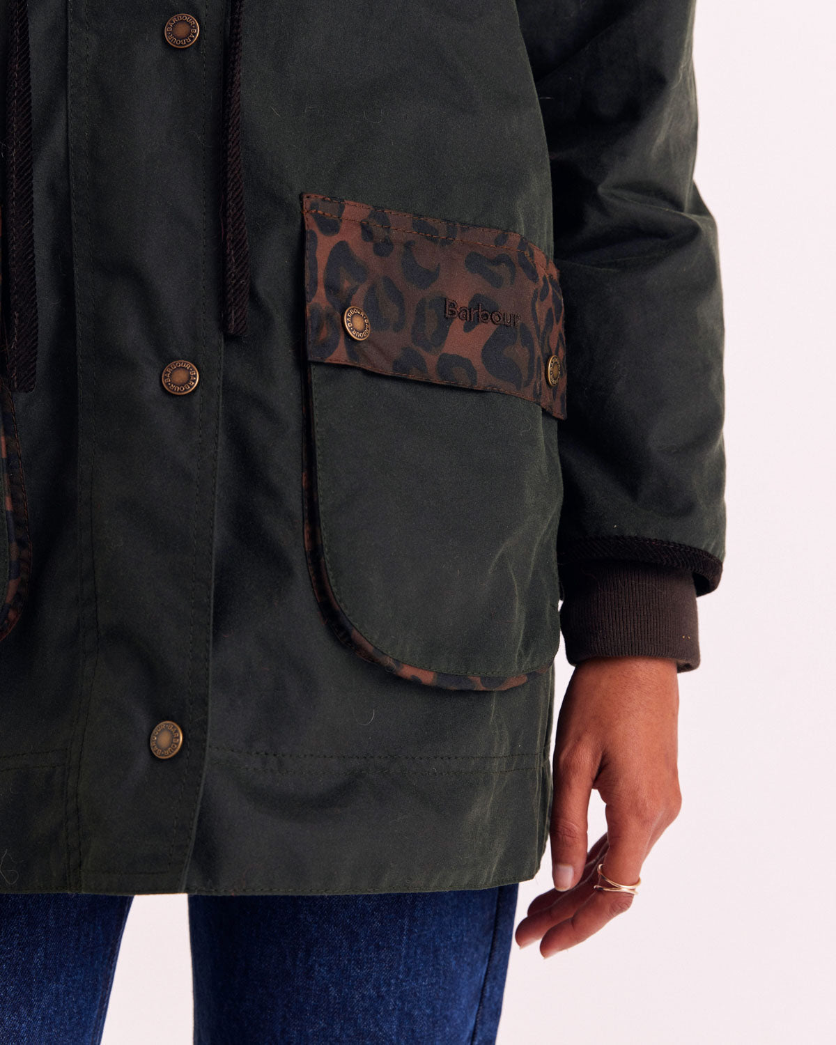 Chaqueta Anaïs Verde oscuro con estampado de leopardo