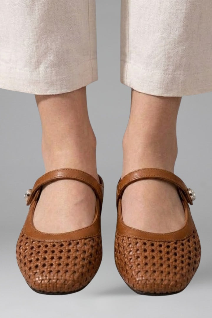 Nuria | Mules Planos Tejidos Mary Jane con Correa Joya